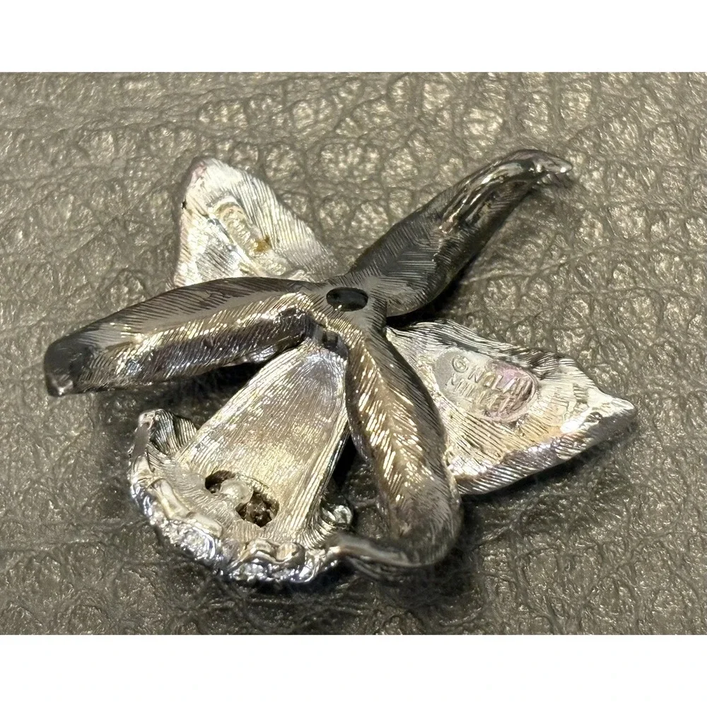 Vintage Nolan Miller Silver Tone Crystal Rhinestone Rose Or Orchid Pendant